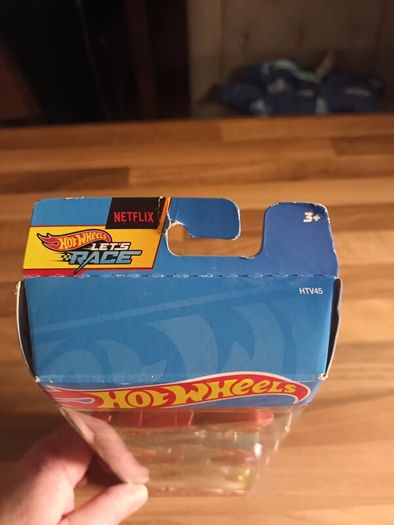 Hot  wheels