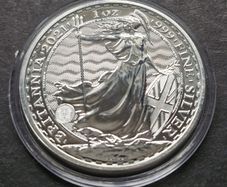 Royal Mint 1 oz Silver Britannia 2021 .999 Elizabeth ll Coin