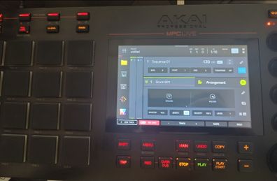 Akai MPC Live Mk1