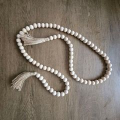 Long beaded garland