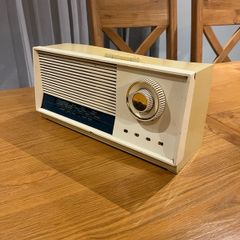 Vintage Bush TR91 Radio