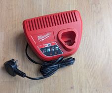 Milwaukee M12 charger