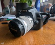 Canon EOS 1200D + 18-55mm lens