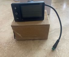 E-bike LCD control screen
