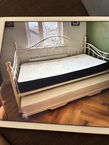 day bed