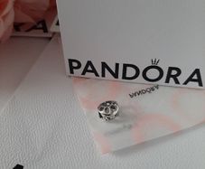 New genuine pandora paw charm