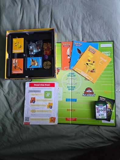 Pokemon TCG: Battle Academy Board Game (Complete Set + Extra Dice)