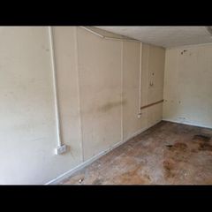 20 x 10 container