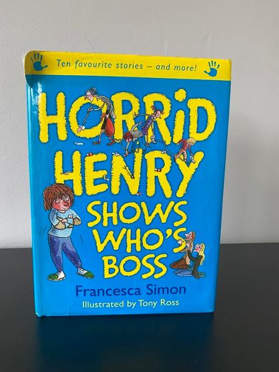 Horrid Henry's Loathsome Library Collection 30 books Francesa Simon