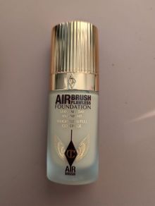 Charlotte Tilbury Airbrush Flawless Foundation shade 3