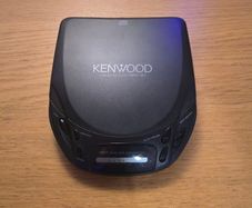 Kenwood DPC-141 portable cd player