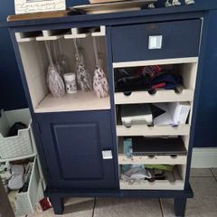 Wine cabinet/cupboard