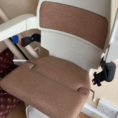 Stair lift adjustable