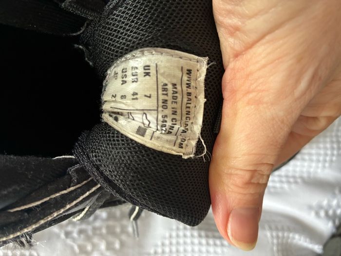 Balenciaga tracks runners
