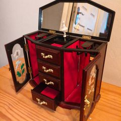 jewellery box