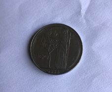 Rare old Collectable coin - Italy 100 Lira
