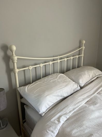 Laura Ashley Double Bed 4ft 6 Cream Ivory Design