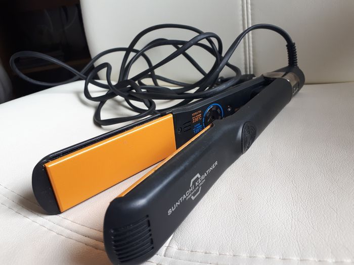 Hair Straightener