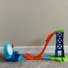 Thomas & Friends MINIS Target Blast Stunt Set