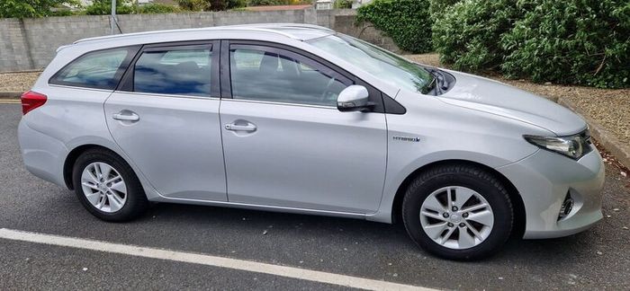 Toyota Auris 2014 1.8 Hybrid Estate