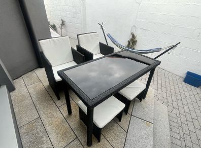 Garden furniture set