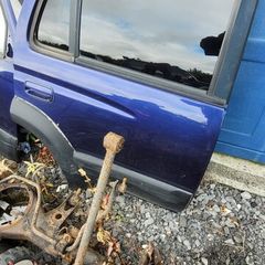 toyota hilux surf doors