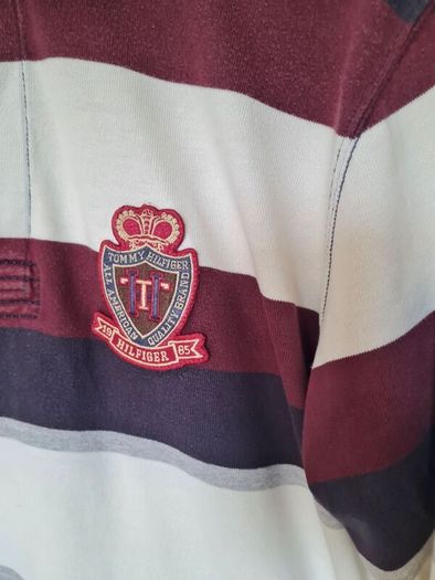 Tommy hilfiger rugby polo Size large Pit to pit 22" stripe cotton number 5 in excellent condition