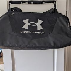 Under Armour large duffle bag
