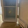mini fridge Image 6