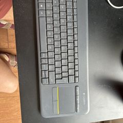 Logitech K400 Plus