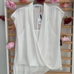 top Bnwt chiffon drape front top size X-Large Amber brand