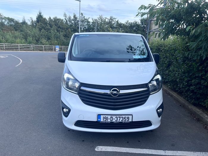 opel vivaro camper