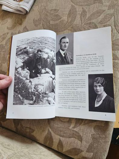 The Book Of Kellys. Compiled By Bill& Vonnie Kelly With Ronan Foster. First Edition Paperback In Good Condition.  See Photos For Same.