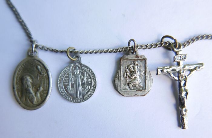 Antique catholic Saints religious many pendants family heirloom necklace