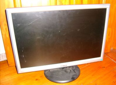 Hanns monitor