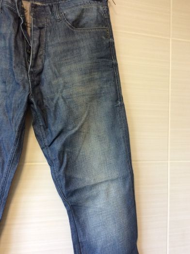 Brand New. Jack And Jones Mens Jeans. Waist 36 Inches. Inside Leg 30 Inches. Retail At 50euro. Selling 30 Euro. Collect In Dublin Or Receive Via Post.