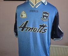 1998 Dublin GAA Player Jersey #11 - Large size