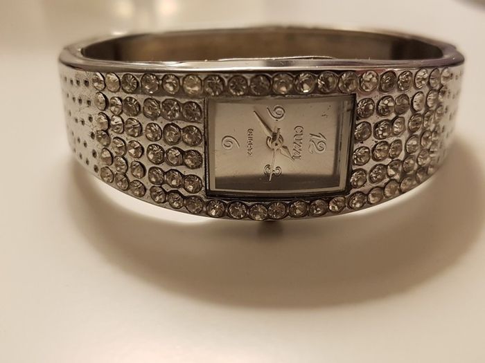 Cuzzi Watch