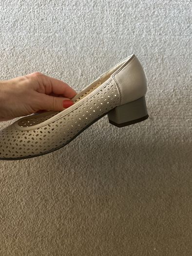 Beige shoes