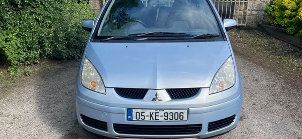2005 Mitsubishi Colt