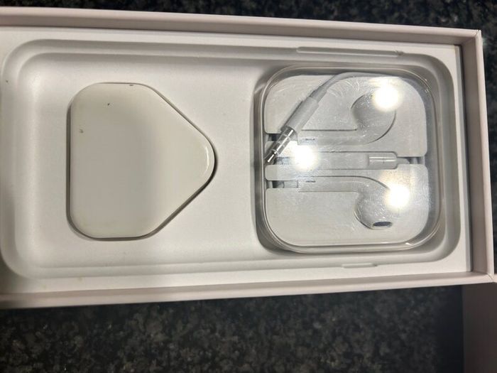 iPhone 8