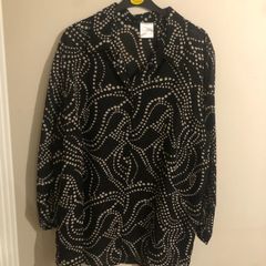 Blouse (size 26)