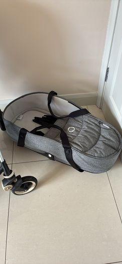 Bugaboo buggy and Basinet