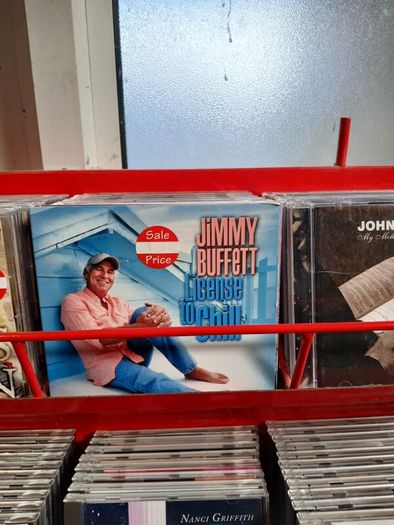 American Country music CD's (OVER 450 CDs)