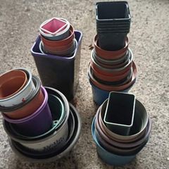 Assorted plastic plant pots