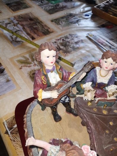 A Beautiful Vintage Very Large Alexandra Collection Musicians