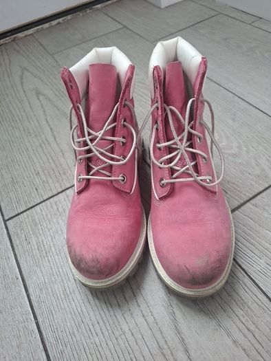Free shoes