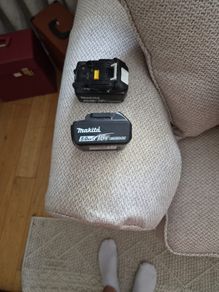 makita batteries x3