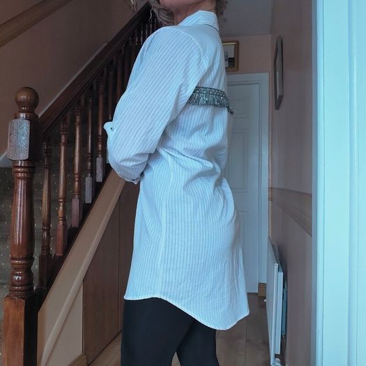 White striped Long shirt, size M