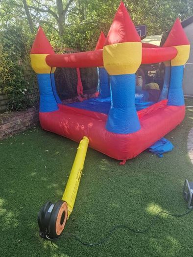 bouncy